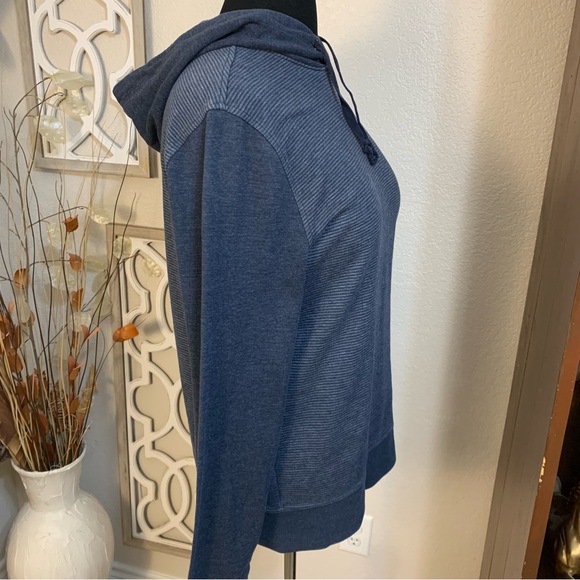 Banana Republic   sweatshirt with hoodie - Picture 4 of 9